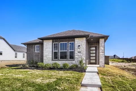 1812 Mann Rd, Forney, TX 75126