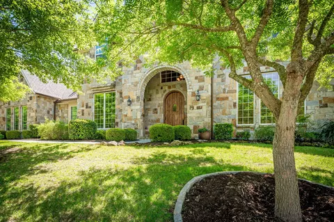 5412 Oakfield Dr, Mckinney, TX 75071