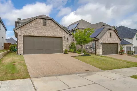 4817 Iron Club Ln, Carrollton, TX 75010