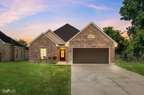 652 Riverscape Dr, Shreveport, LA 71104