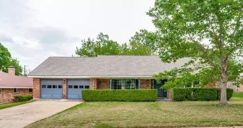 6413 Winn St, Fort Worth, TX 76133