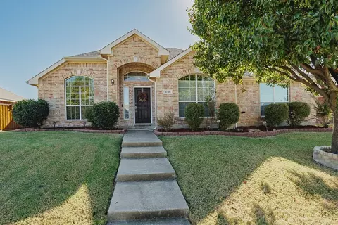 4516 Harvest Ln, Sachse, TX 75048
