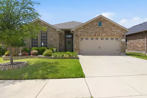 10201 Saltbrush St, Fort Worth, TX 76177