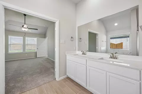 Entry Way - 3708 Yarrow Dr, Argyle, TX 76226 photo 1 of 3