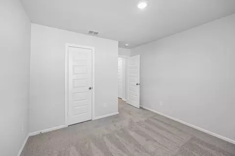 Bedroom - 3708 Yarrow Dr, Argyle, TX 76226 photo 8 of 10