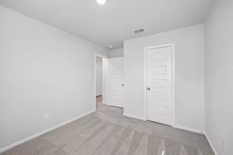Bedroom - 3708 Yarrow Dr, Argyle, TX 76226 photo 6 of 10