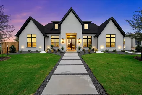 36 Pinehurst Dr, Woodway, TX 76712