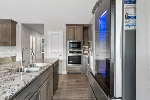 Kitchen - 2137 Charming Forge Rd, Forney, TX 75126 photo 3 of 4
