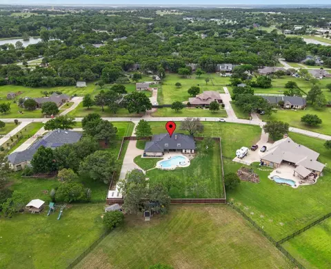 205 Oak Trail Dr, Double Oak, TX 75077