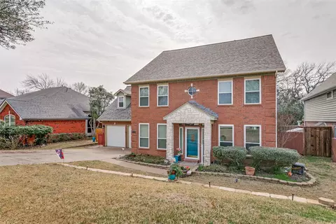 3229 Birch Ave, Grapevine, TX 76051