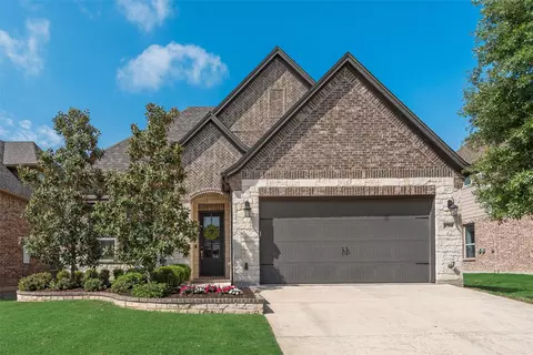 1704 Halifax St, Roanoke, TX 76262