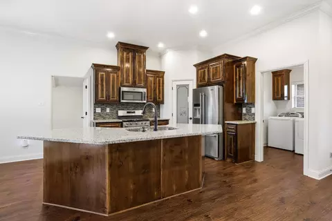 Kitchen - 809 Schneider Rd, Howe, TX 75459 photo 1 of 3