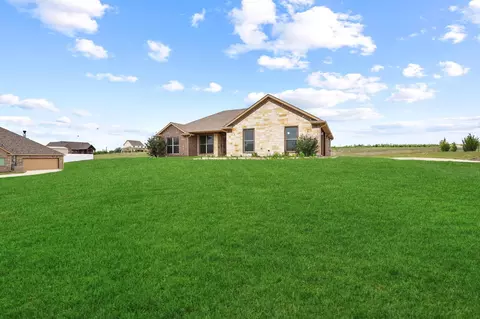 Exterior - 809 Schneider Rd, Howe, TX 75459 photo 1 of 7