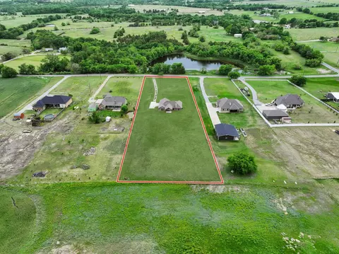 809 Schneider Rd, Howe, TX 75459