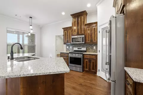 Kitchen - 809 Schneider Rd, Howe, TX 75459 photo 3 of 3