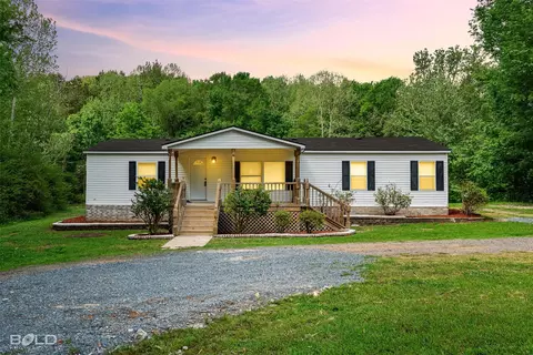 2204 Bellevue Rd, Haughton, LA 71037