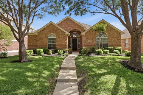 2457 Campfire Ln, Frisco, TX 75033
