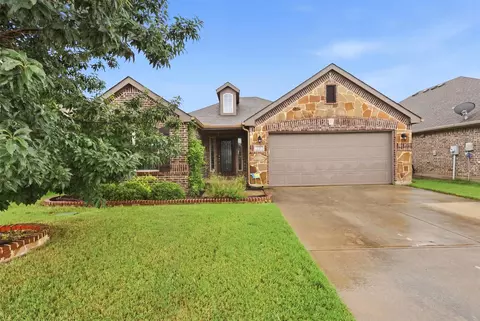 4720 Lazy Oaks St, Fort Worth, TX 76244