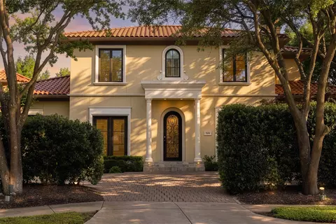 504 Byron Ct, Irving, TX 75038