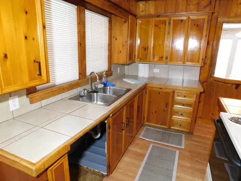 Kitchen - 105 NW 2nd, Springhill, LA 71075 photo 3 of 5