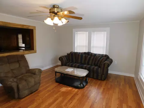 Living - 105 NW 2nd, Springhill, LA 71075 photo 1 of 4