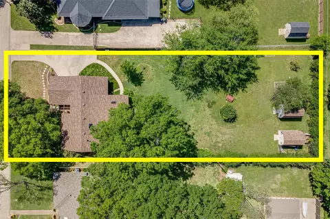 104 W Oak Valley Dr, Colleyville, TX 76034