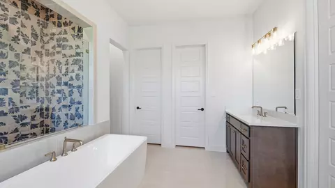 Bath - 108 Chesterfield Ln, Heath, TX 75032 photo 2 of 2