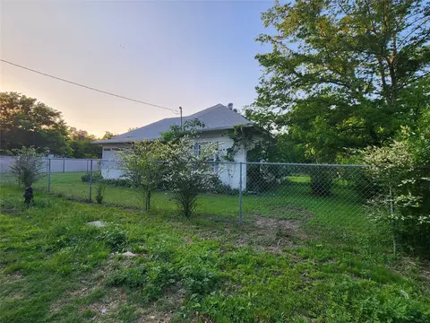 403 Barker St, Cumby, TX 75433