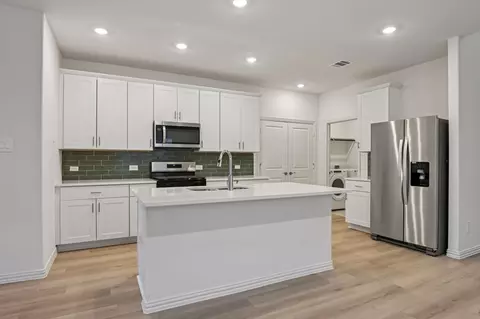 427 Dorothy Dr, Mckinney, TX 75071