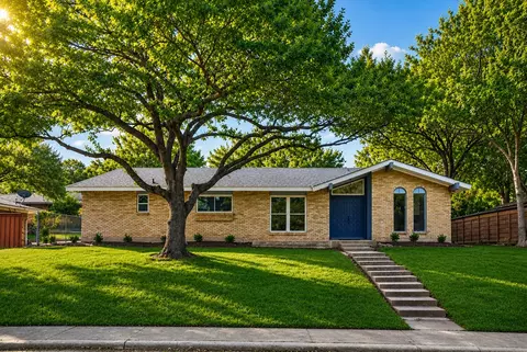 3204 Greenbriar Ln, Plano, TX 75074