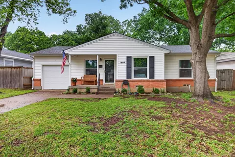 1805 Jackson Dr, Arlington, TX 76013