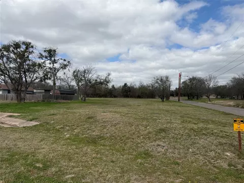 102 Johnson St, Commerce, TX 75428 photo 5