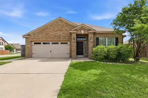 3117 Overstreet Ln, Royse City, TX 75189