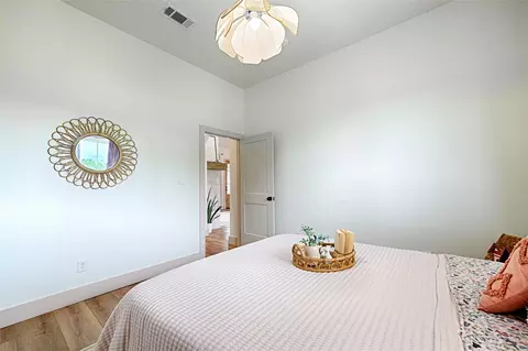 Bedroom - 4656 County Road 1040, Celeste, TX 75423 photo 3 of 6