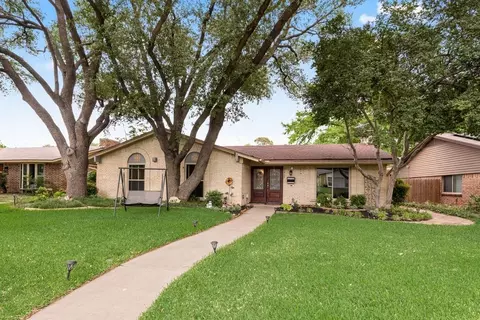 1417 Dogwood Trl, Lewisville, TX 75067