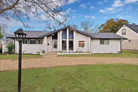 1205 Golden Trophy Dr, Dallas, TX 75232