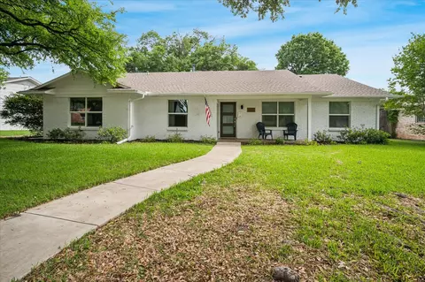 3312 Camelot Dr, Dallas, TX 75229