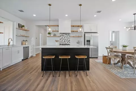 Kitchen - 3093 Willow Rd, Celeste, TX 75423 photo 3 of 4