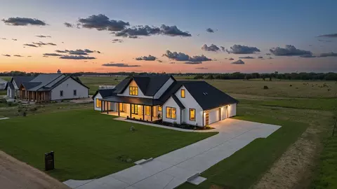 3093 Willow Rd, Celeste, TX 75423