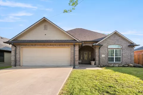 2629 Fish Tank Rd, Corsicana, TX 75110