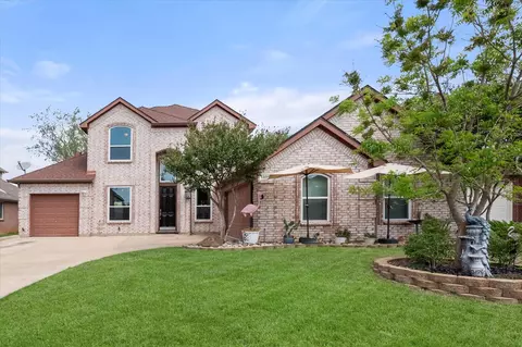 1305 Liverpool Ln, Mansfield, TX 76063