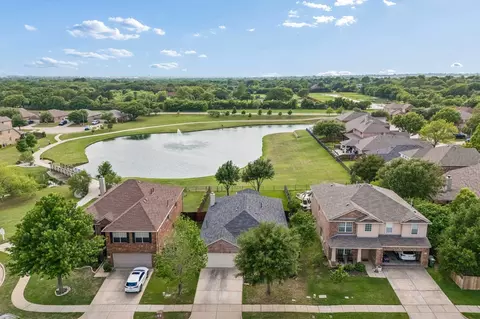 9118 Rainland Ct, Arlington, TX 76002