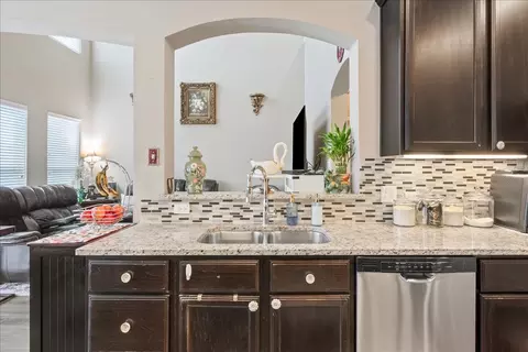 Kitchen - 10205 Mickler Ln, Waco, TX 76708 photo 4 of 4