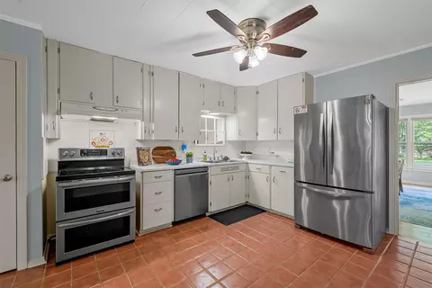 Kitchen - 3412 N 32nd St, Waco, TX 76708 photo 2 of 4