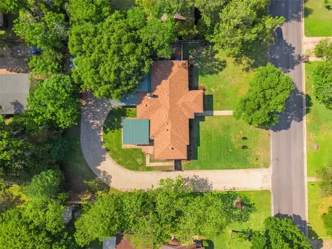 View/Area - 3412 N 32nd St, Waco, TX 76708 photo 2 of 6