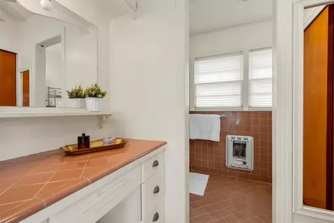 Bath - 3412 N 32nd St, Waco, TX 76708 photo 1 of 4