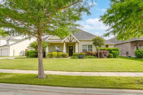321 Blue Stem Ln, Aledo, TX 76008