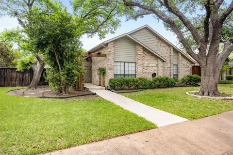 6216 Copperhill Dr, Dallas, TX 75248