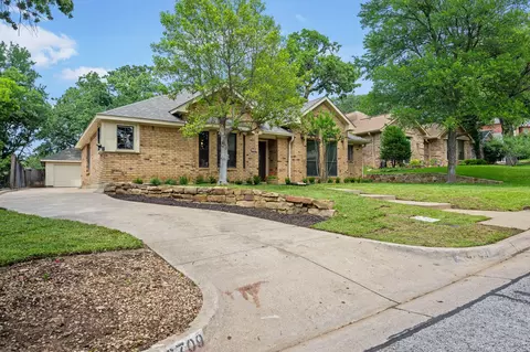 6709 Johns Ct, Arlington, TX 76016