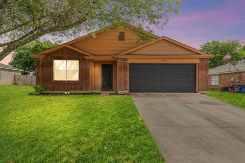 238 Fordham Dr, Glenn Heights, TX 75154